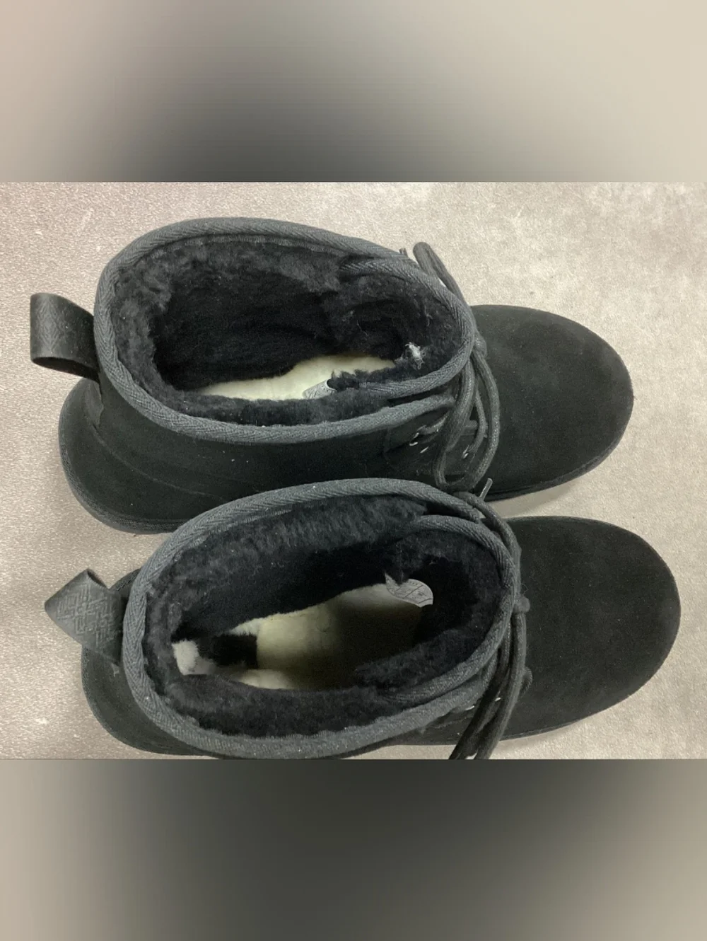 UGG Neumel High 'Black'   Men's Suede Chukka Lace-Up Boots Size 15 NIB